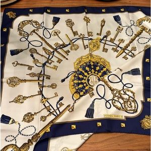 Hermes Les Cles 90 Silk Scarf